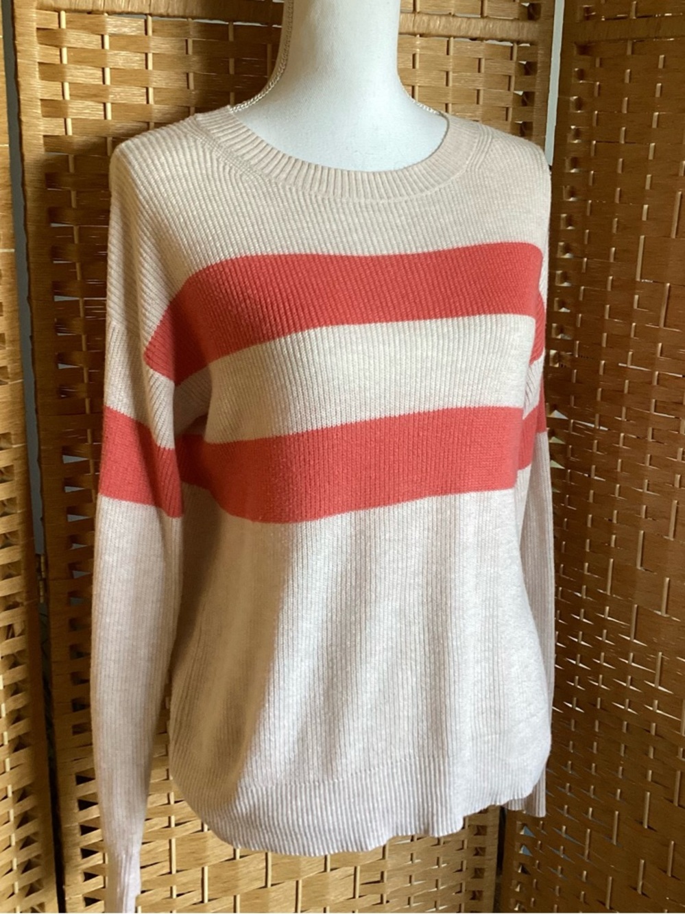 AMERICAN EAGLE lightweight sweater XXS long sleeve crewneck EUC cream